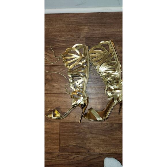 Wild Rose Tamara Gladiator - Picture 1 of 5
